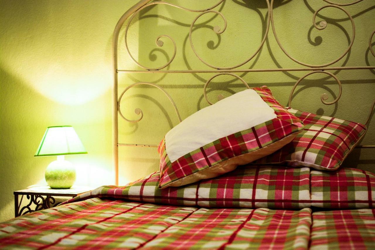 Agriturismo Tenuta Polledro Асти Екстериор снимка